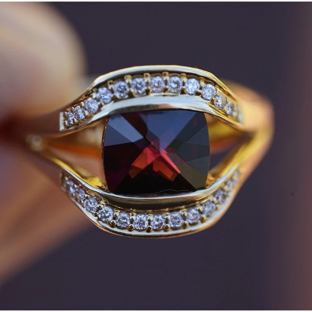 Lorenzo Designer 18k‎ Solid Gold Natural Rhodolite Garnet & Diamond Pave Ring - Picture 7 of 13